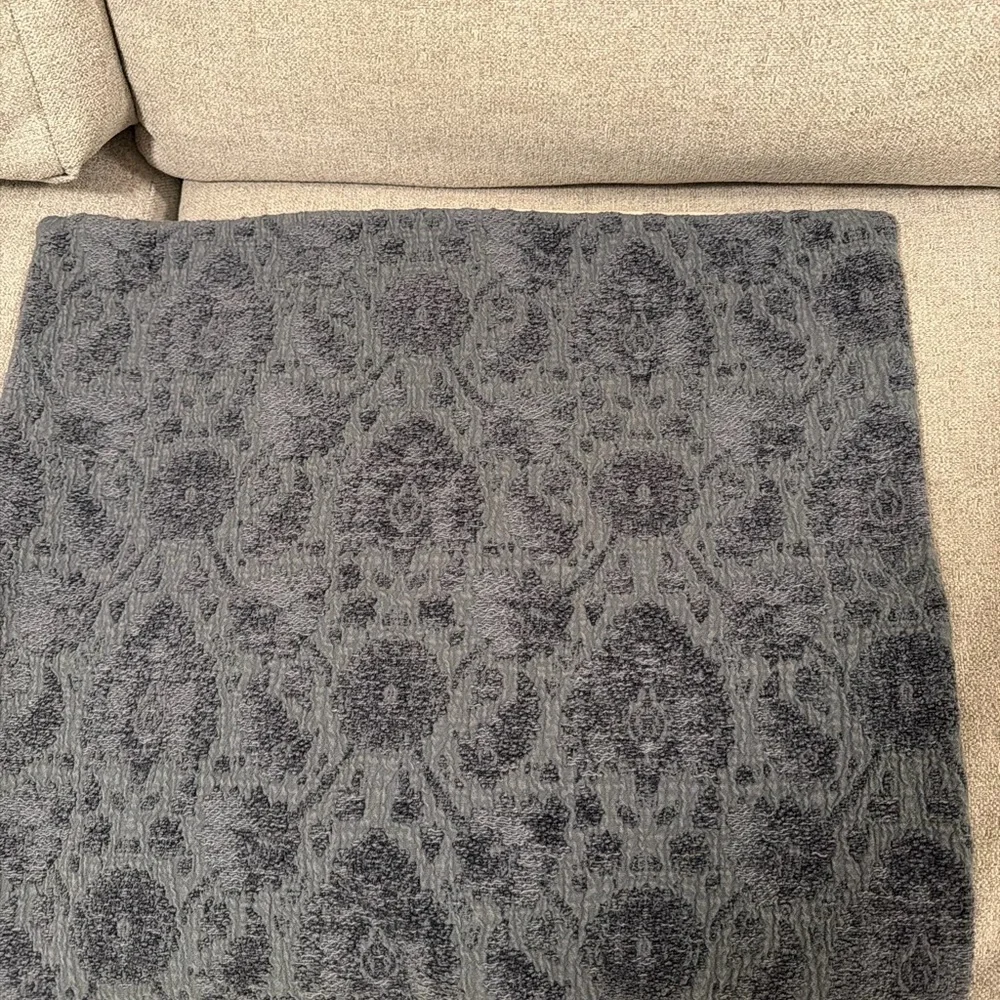 West Elm Chenille Jacquard Paisley Pillow Cover light blue 24X24